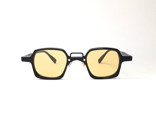 MOMENTO-Black/Orange